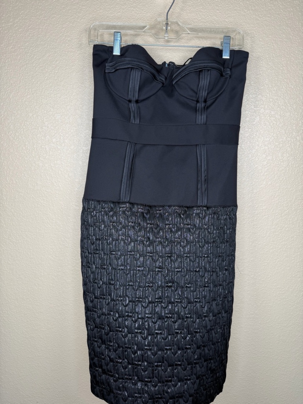 Nicole Miller Strapless Black Textured Cocktail Dress